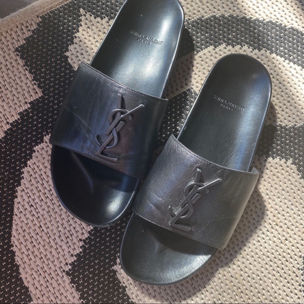 YSL Joann Brooch Black leather slides